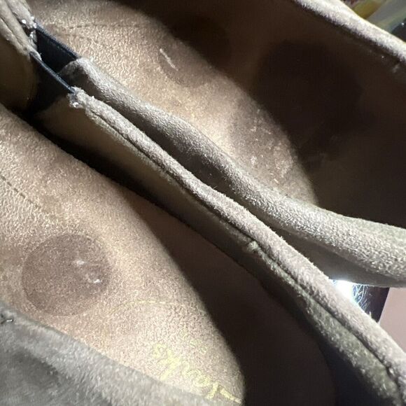 Clarks Artisan Women's 11 M Brown Suede Wedge Comfort Casual Slip On Loafer Shoe - Picture 10 of 10